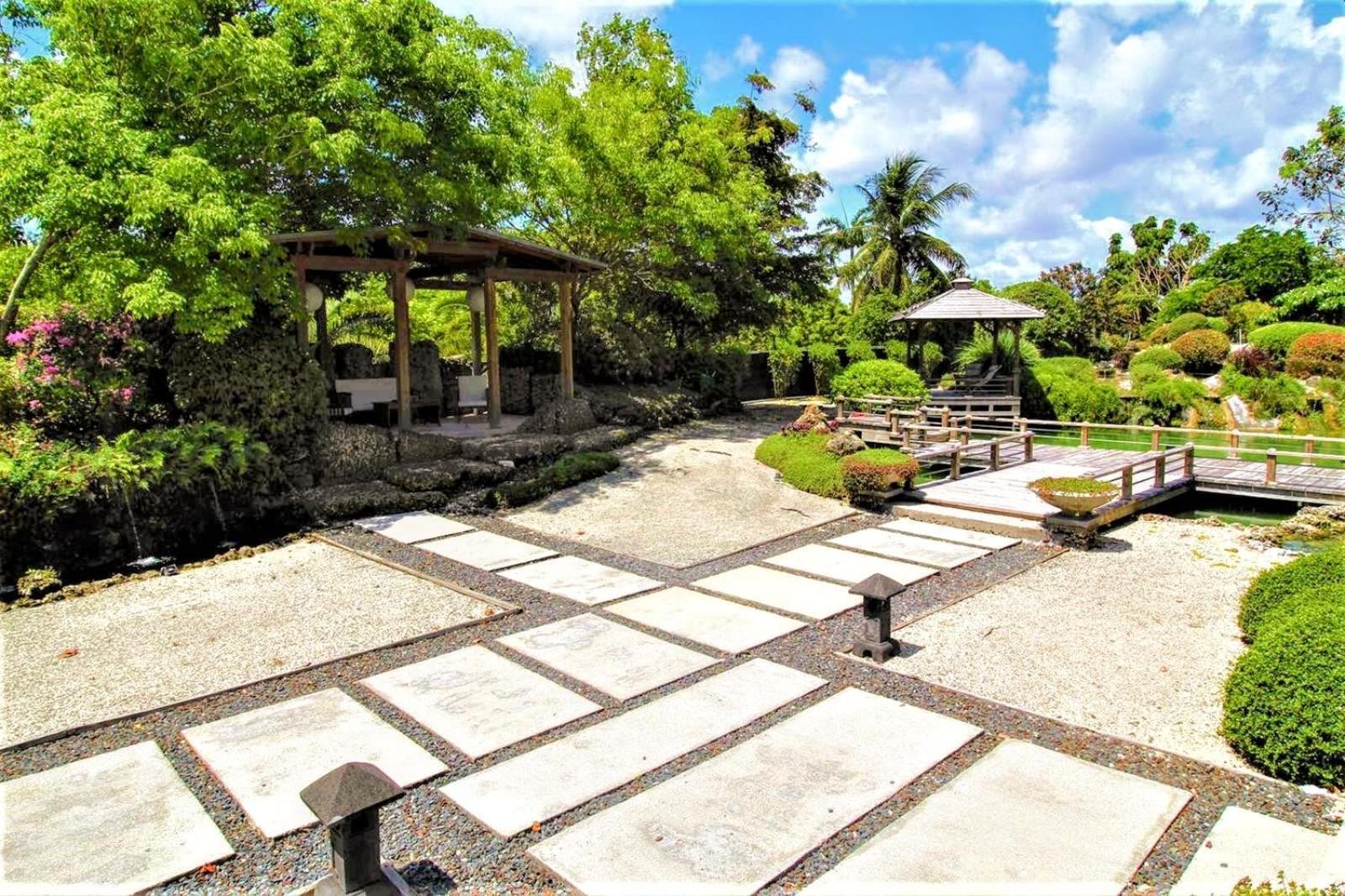 Magical Wonderkoi House In A Japanese Koi Garden Villa Miami Exteriör bild